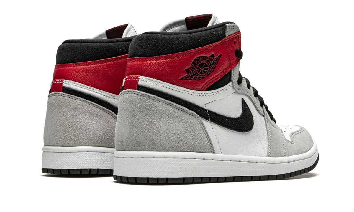 Nike Air Jordan 1 High OG Light Smoke Grey