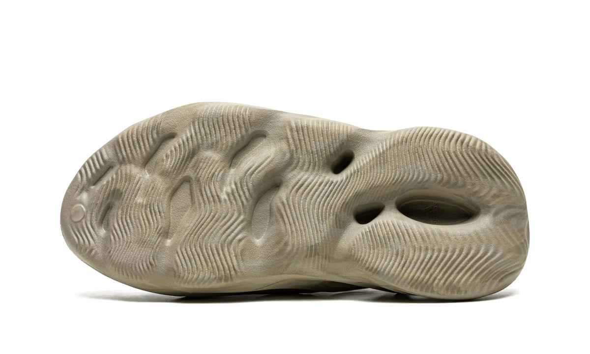 adidas Yeezy Foam RNNR Stone Sage