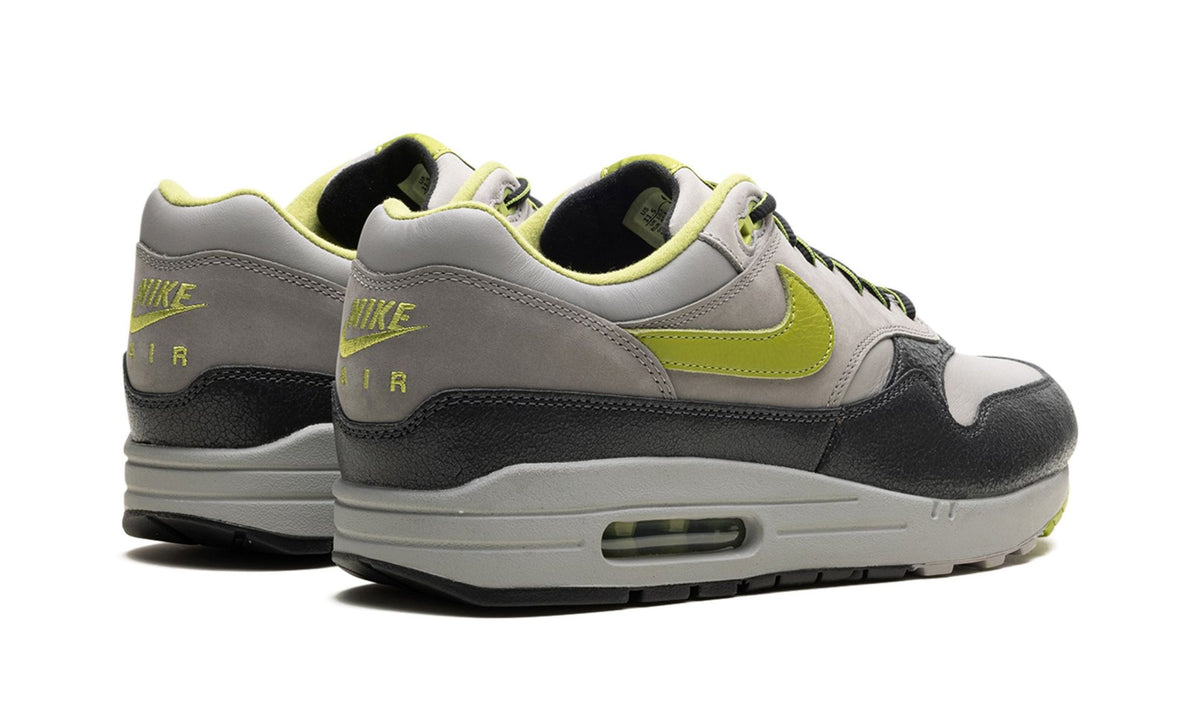 Air Max 1
"HUF - Pear"