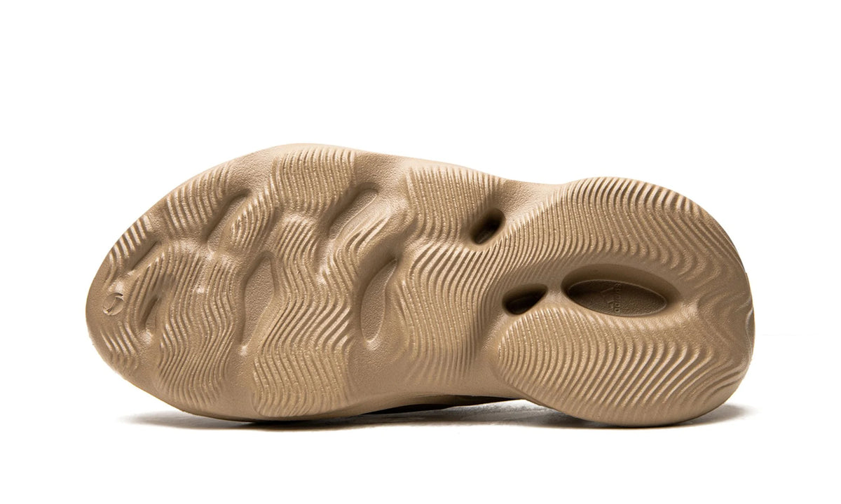 adidas Yeezy Foam RNNR Mist